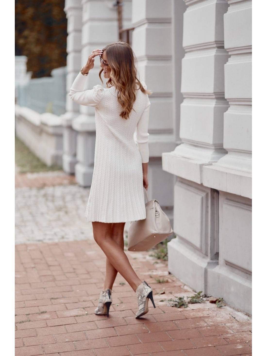 Sweater dress with puffy sleeves ekri 355 - Online store - Boutique